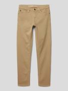 Garcia Slim Fit Jeans mit Label-Patch in Camel, Größe 158