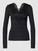 Pieces Longsleeve mit Spitzenbesatz Modell 'ILU' in Black, Größe S