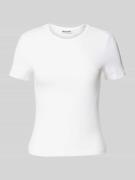 WEEKDAY Slim Fit T-Shirt mit Rundhalsausschnitt in Weiss, Größe XS