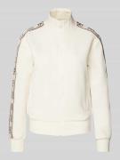 Guess Activewear Sweatjacke mit Label-Print Modell 'BRITNEY' in Ecru, ...