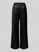 Karo Kauer Baggy Fit Trackpants in Leder-Optik in Black, Größe L