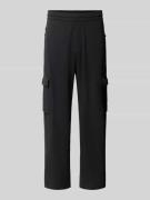 EA7 Emporio Armani Sweatpants mit Cargotaschen in Black, Größe L