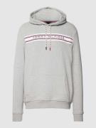 Tommy Hilfiger Regular Fit Hoodie aus Baumwoll-Mix mit Label-Print in ...