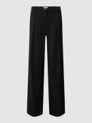 Tom Tailor Flared Cut Stoffhose mit Bundfalten in Black, Größe 44/32