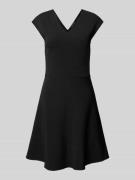 ARMANI EXCHANGE Cocktailkleid mit V-Ausschnitt in Black, Größe L