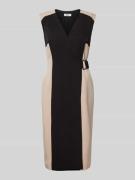 DKNY Knielanges Kleid in Wickel-Optik in Ecru, Größe 34