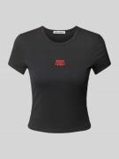 Review T-Shirt mit Label-Stitching in Black, Größe L