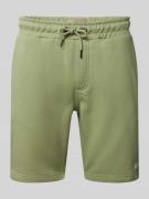 Blend Regular Fit Sweatshorts mit Label-Patch in Oliv, Größe L