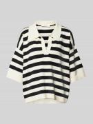 Gestuz Strickshirt mit Umlegekragen und V-Ausschnitt in Ecru, Größe XS