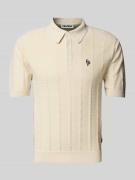 REVIEW Regular Fit Poloshirt mit Label-Stitching in Ecru, Größe L