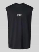 REVIEW Tanktop mit Label-Print in Black, Größe L