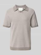 Jack & Jones Premium Regular Fit Poloshirt mit V-Ausschnitt in Mittelg...