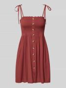 Only Tailliertes Freizeitkleid mit gesmoktem Brustbereich Modell 'NOVA...
