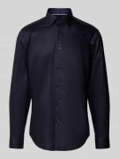 BOSS Regular Fit Businesshemd aus reiner Baumwolle in Marine, Größe 39