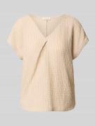 Christian Berg Woman Relaxed Fit T-Shirt mit V-Ausschnitt und Zierfalt...