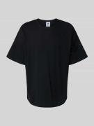 adidas Originals T-Shirt mit Rundhalsausschnitt in Black, Größe L