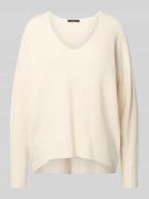 Oui Strickpullover mit abgerundetem V-Ausschnitt Modell 'FREYJA' in We...