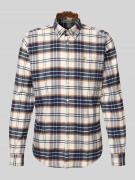 Barbour Tailored Fit Freizeithemd aus reiner Baumwolle in Ecru, Größe ...