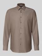 ETERNA Modern Fit Business-Hemd mit Kentkragen in Sand, Größe 40
