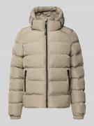 Superdry Steppjacke mit Kapuze und seitlichen Reißverschlusstaschen in...