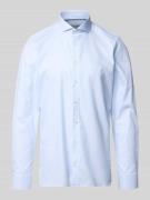 OLYMP Level Five Slim Fit Business-Hemd mit Haifischkragen in Bleu, Gr...