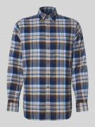 Christian Berg Men Regular Fit Freizeithemd mit Button-Down-Kragen in ...