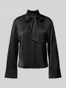 Marc Cain Regular Fit Schluppenbluse mit verdeckter Knopfleiste in Bla...