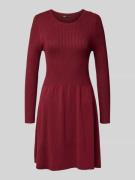 Only Leicht ausgestelltes Strickkleid aus Viskose-Mix Modell 'ALMA' in...
