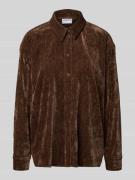 Jake*s Casual Relaxed Fit Hemdblusenkrage aus Samt in Dunkelbraun, Grö...