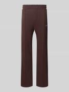 PROHIBITED Sweatpants mit elastischem Bund in Dunkelbraun, Größe L