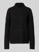 Pieces Loose Fit Strickpullover mit Mock Neck Modell 'TULLE' in Black,...