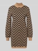 Only Figurumspielendes Strickkleid aus Viskose-Mix Modell 'JULIA' in C...