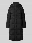 Marc Cain Steppmantel mit Kapuze und Eingrifftaschen in Black, Größe 3...