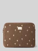 STUDIO NOOS Laptoptasche aus Teddyfell mit Stitchings und Label-Detail...