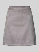 OPUS Minirock in Leder-Optik Modell 'Relvina cozy' in Hellgrau Melange...