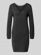Only Tailliertes Strickkleid mit V-Ausschnitt Modell 'TAMMY' in Dunkel...