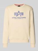 Alpha Industries Sweatshirt mit Label-Print in Offwhite, Größe L