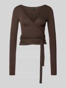 Gina Tricot Slim Fit Longsleeve aus Viskose-Mix Modell 'Soft' in Dunke...