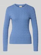 Gant Strickpullover mit Zopfmuster und Label-Stitching in Hellblau, Gr...