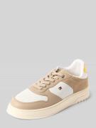 Tommy Hilfiger Low Top Sneaker mit echtem Lederbesatz in Taupe, Größe ...