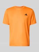 adidas Training T-Shirt mit Logo und Rundhalsausschnitt in Orange, Grö...
