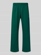 adidas Originals Wide Fit Sweathose mit elastischem Bund in Gruen, Grö...