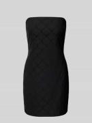 Review Off-Shoulder-Kleid mit Strukturmuster in Black, Größe S