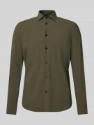 CRUNA Slim Fit Business-Hemd mit Knopfleiste in Oliv, Größe 50
