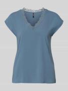 Vero Moda Regular Fit T-Shirt mit Spitzenkragen Modell 'BELLA' in Bleu...