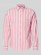 Gant Slim Fit Freizeithemd mit Brusttasche in Apricot, Größe L