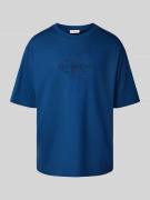 Calvin Klein Jeans T-Shirt mit Label-Stitching in Dunkelblau, Größe L