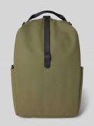 RAINS Rucksack mit Tragehenkel in Oliv, Größe 1
