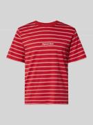 Jack & Jones T-Shirt mit Streifenmuster und Rundhalsausschnitt in Rot,...