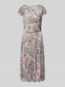 Swing Schimmerndes Cocktailkleid mit Rundhalsausschnitt in Lind, Größe...